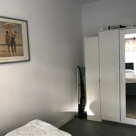 Lissa 15 Apartment